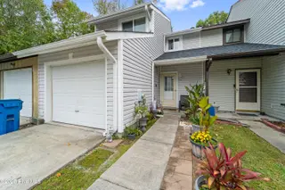 114 N Onsville Place, Jacksonville, NC 28546 — 2-bedroom townhome in Branchwood Townhouse, Jacksonville, NC, photo 11 of 41: DSC00561