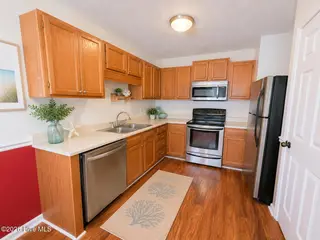 600 N 35th Street 103, Morehead City, NC 28557 – photo 6: 600 N 35th Unit 103