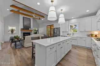 1240 Burning Tree Road, Pinehurst, NC 28374 – photo 21: Quartz Countertops