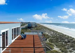 901 E Beach Drive, Oak Island, NC 28465 – photo 9: 901 E Beach Dr MLS-12