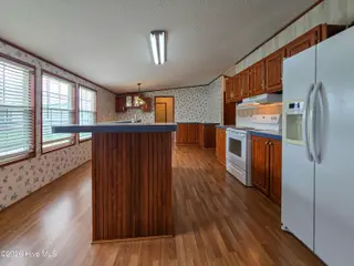 107 Bluebird Drive, Elizabeth City, NC 27909 – photo 4: Kitchen