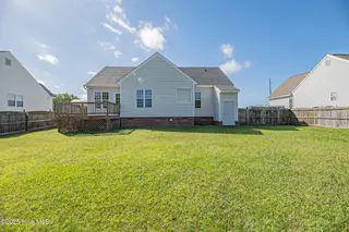 2812 Camille Drive, Winterville, NC 28590 – photo 8: 9