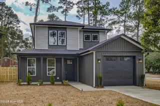 3904 Wilshire Boulevard, Wilmington, NC 28403 – photo 2: Front