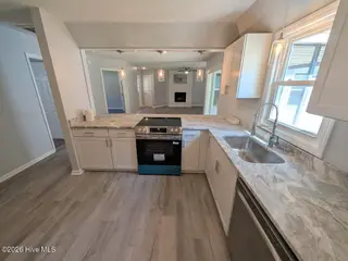 2034 Hunters Ridge Drive, Midway Park, NC 28544 – photo 10: Kitchen Workspace