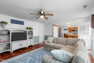 2228 Colony Plaza, Jacksonville, NC 28546 – photo 16: colony-17