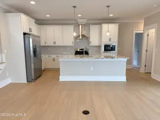 112 Flat Clam Drive, Wilmington, NC 28401 – photo 11: Kitchen