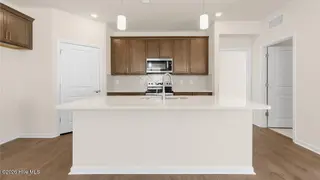 421 Thistle Meadow Lane, Aberdeen, NC 28315 – photo 4: Kitchen