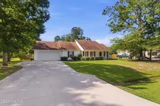 111 Jacqueline Drive, Havelock, NC 28532 – photo 2: 111 Jacqueline Drive