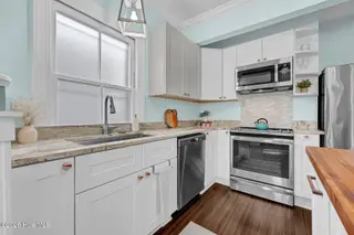 321 S 7th Street, Wilmington, NC 28401 — 3-bedroom home, Wilmington, NC, photo 15 of 34: 018_img_7542_902