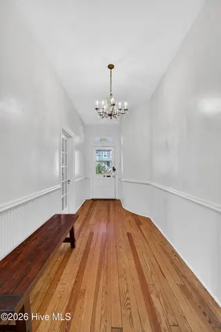 419 S Front Street, Wilmington, NC 28401 — 4-bedroom home in Historic District, Wilmington, NC, photo 8 of 67: 419SFrontStreet-16