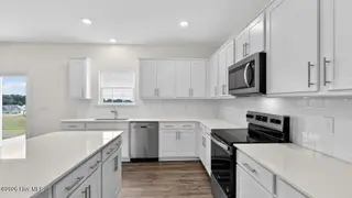 1006 Misty Creek Drive, Aberdeen, NC 28315 – photo 18: Kitchen