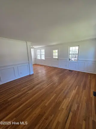 412 Seminole Trail, Jacksonville, NC 28540 – photo 8: 5706703910483744290