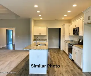 610 Salty Marsh Lane, Jacksonville, NC 28546 – photo 11: Massey Similar 6