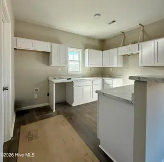 1331 Roosevelt Spain Road, Greenville, NC 27834 – photo 5: IMG_1920