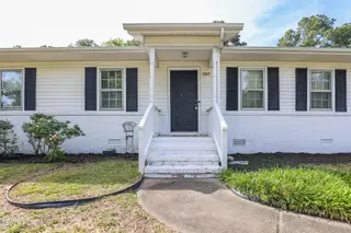 1505 Clifton Road, Jacksonville, NC 28540 – photo 3: 1505 Clifton-41