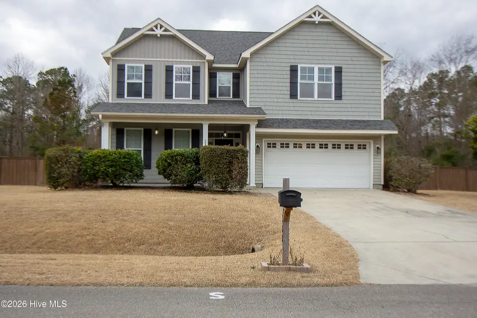 233 Blue Creek Farms Drive, Jacksonville, NC 28540 – photo 1 of 60: a front 1 copy
