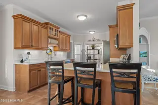 2208 Evans Street, Morehead City, NC 28557 – photo 18: 23-web-or-mls-1S3A5915