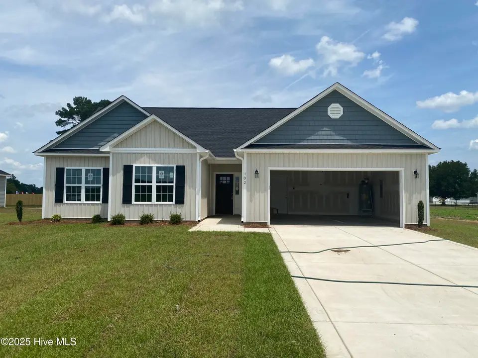 102 Nova Place, Pikeville, NC 27863 – photo 1 of 13: IMG_0087