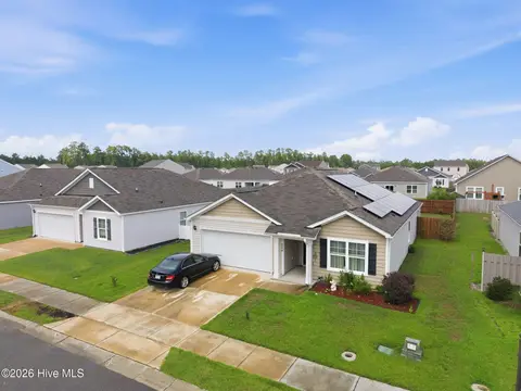 636 Avington Ln NE, Leland