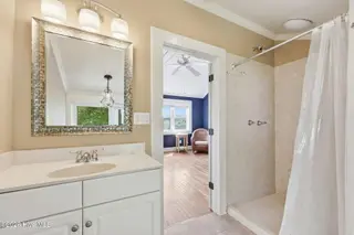 3246 Cedar Island Road, Cedar Island, NC 28520 – photo 17: Primary bathroom