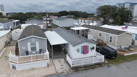1510 Salter Path Road 15, Indian Beach