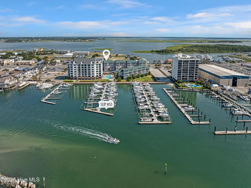 104 S 3rd Street J1 & Slip #55 Atlantic Harbour, Morehead City, NC 28557 – photo 1 of 50: Atlantic Harbor J-1 and slip #55