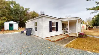 276 Edgewood Terrace Drive, West End, NC 27376 – photo 21: 276-Edgewood-Terrace-Drive-12012025_1548