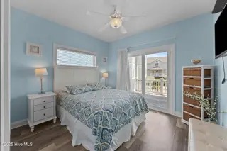 132 N Permuda Wynd Drive, North Topsail Beach, NC 28460 – photo 16: 22-web-or-mls-IMG_3698