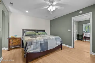 477 Harkers Island Road, Beaufort, NC 28516 – photo 17: 31-web-or-mls-1S3A2232