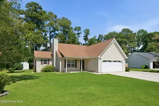 108 Borgo Court, Havelock, NC 28532 – photo 4: 4-web-or-mls-DSC_5018_edit