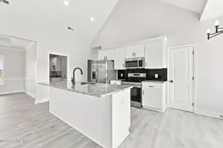 2754 Whitaker Glen Drive, Farmville, NC 27828 – photo 18: 34-web-or-mls-IMG_9696_edit