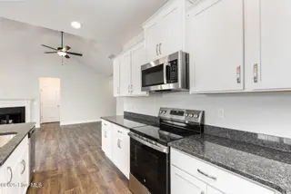 82 Laramie Lane, Selma, NC 27576 – photo 14: 011_cj4a9628-edit_527