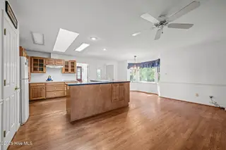 1506 Mona Passage Court, New Bern, NC 28560 – photo 14: 17-web-or-mls-DSC_9551