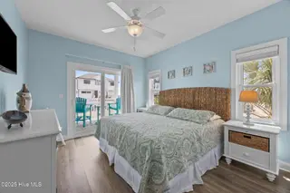 132 N Permuda Wynd Drive, North Topsail Beach, NC 28460 – photo 12: 27-web-or-mls-IMG_3734
