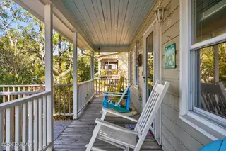 204 NE 36th Street, Oak Island, NC 28465 – photo 14: 17-kahunaphoto