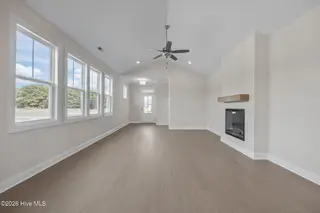 102 Golden Finch Drive, Beaufort, NC 28516 – photo 12: 20-web-or-mls-IMG_6509