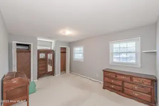 410 Regalwood Drive, Jacksonville, NC 28546 – photo 11: TR (1 of 81)
