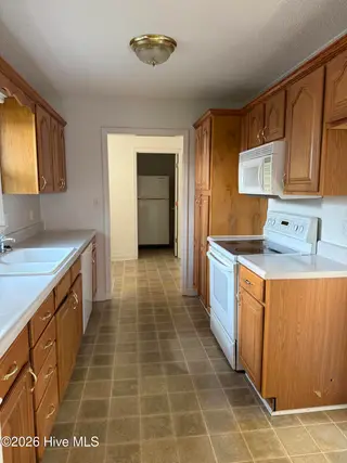 2992 Cherry Lane, Kinston, NC 28504 – photo 17: IMG_3383