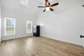 949 Teakwood Drive, Greenville, NC 27834 – photo 9: 35-web-or-mls-IMG_0047