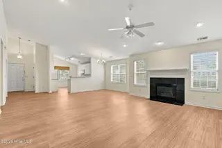4940 Coronado Drive, Wilmington, NC 28409 — 3-bedroom home in Masonboro Woods, Wilmington, NC, photo 8 of 52: 31-web-or-mls-DSC07803