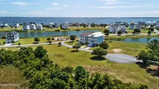 110 Marshland Circle, Newport, NC 28570 – photo 18: 16-web-or-mls-DJI_20240906124824_0535_D