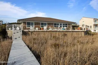 1701 Ocean Drive, Emerald Isle, NC 28594 – photo 10: 1701 Ocean Drive