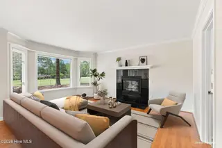 3 Montclair Lane, Pinehurst, NC 28374 – photo 10: 6-web-or-mls-Additional Living Room Area
