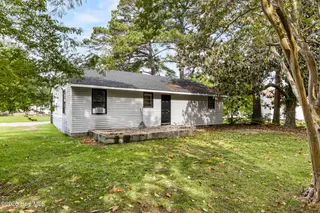 530 Oak Lane, Jacksonville, NC 28540 – photo 24: 25_back exterior