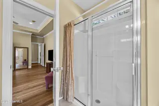 8746 Ramsbury Way, Wilmington, NC 28411 — 4-bedroom home in Plantation Landing, Wilmington, NC, photo 19 of 49: 25_bathroom