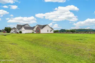 108 Farmington Drive, Richlands, NC 28574 – photo 7