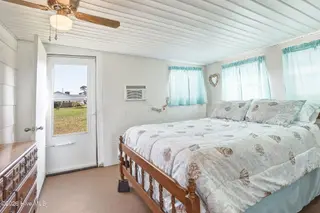 187 Mullens Drive, Harkers Island, NC 28531 – photo 22: Bonus Room