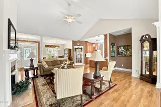 116 Frost Court, New Bern, NC 28560 – photo 15: 24-print-DSC_9775_edit