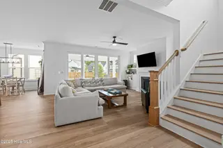 3808 Mason Port Drive, Wilmington, NC 28409 – photo 16: 16_living room