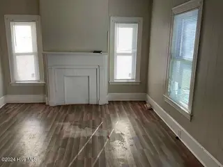 1110 Colonial Avenue, Greenville, NC 27834 – photo 2: 11012